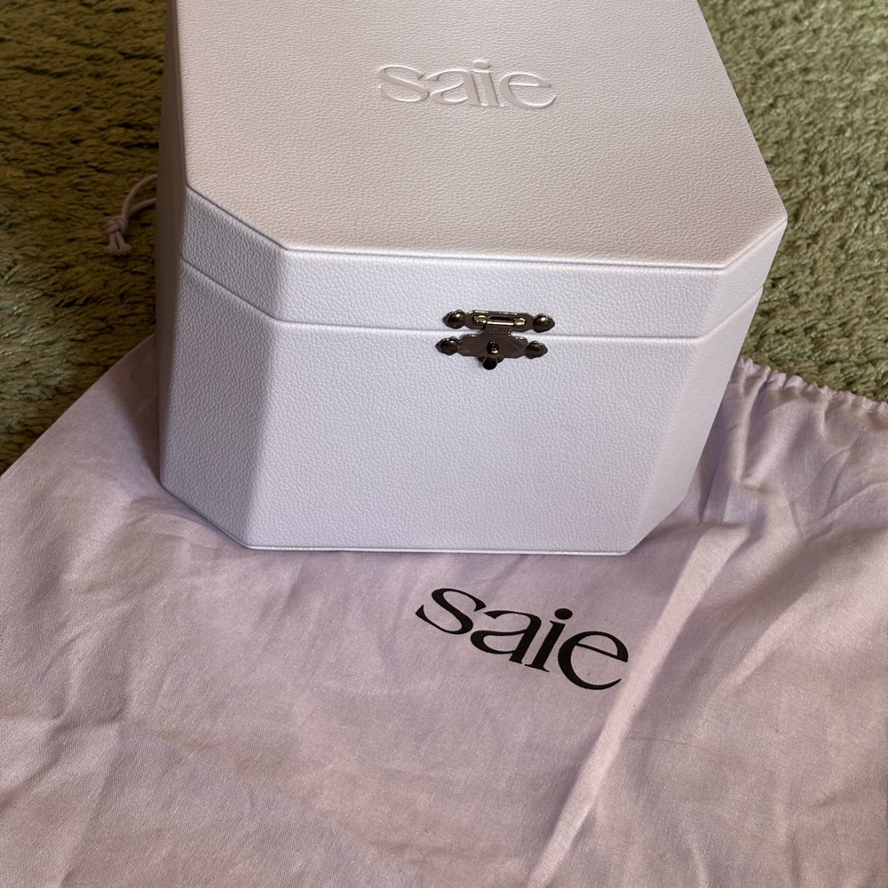 Saie Limited Edition Beauty Box